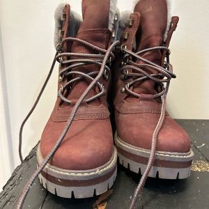 Timberland Boot in Maroon